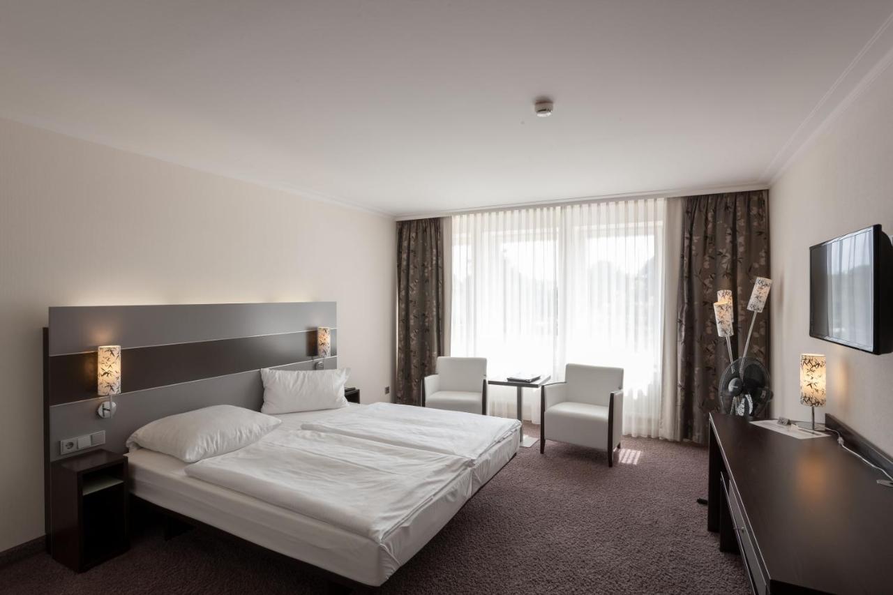 Hotel Am See Salzgitter Extérieur photo
