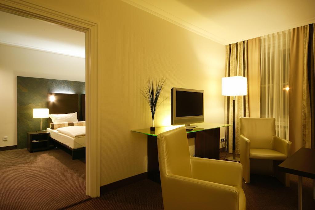 Hotel Am See Salzgitter Chambre photo