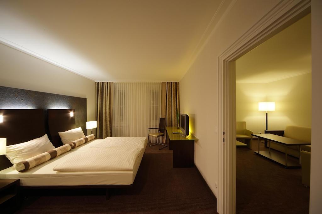 Hotel Am See Salzgitter Chambre photo